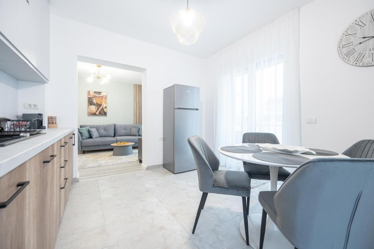 Rosewood Gold Lejlighed Oradea Eksteriør billede